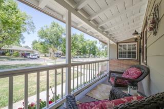 3781 San Ysidro Way, Sacramento CA  95864-2866 exterior