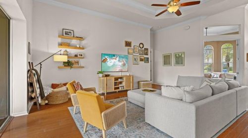 1846 Highland Oaks Blvd, Lutz FL  33559-7353 exterior