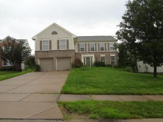 1682 Colonade Dr, Florence, KY 41042-8645