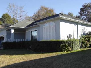 639 Ashford Rd, Cantonment, FL 32533-8996