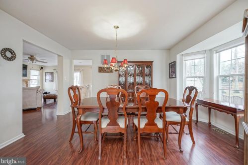 12 High Wood Ave, Erial NJ 08081-5287 exterior