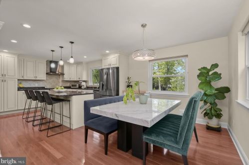 3248 Brandy Ct, Falls Church VA  22042-3704 exterior