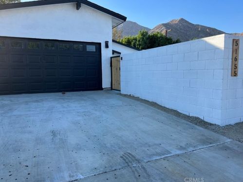 51655 Avenida Diaz, La Quinta CA  92253-3122 exterior