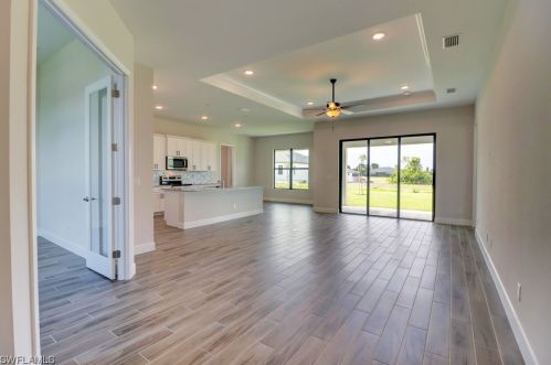 1104 6th Ave, Cape Coral, FL 33909-1312