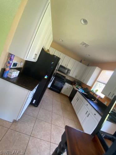 477 Shadow Lakes Dr, Lehigh Acres, FL 33974-0827