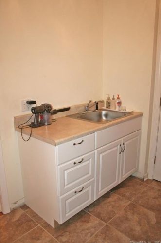 121 Jerry Daniels Rd, East Hampton CT  06447-1230 exterior