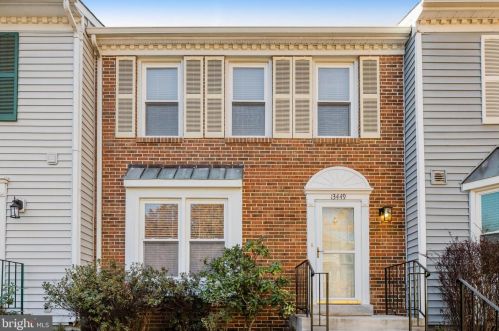 13449 Elevation Ln, Herndon, VA 20171-4008