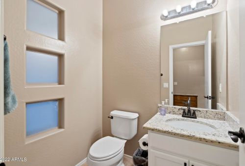 5014 6 St, Phoenix AZ 85012-1311 exterior