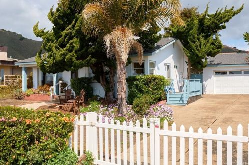 226 Indio Dr, Pismo Beach, CA 93449-1514