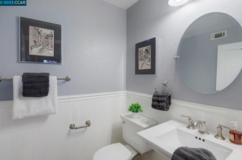 2167 Alexander Way, Pleasanton CA  94588-8313 exterior