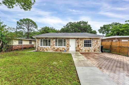 7613 Daphne Ave, Orlando, FL 32812-4074