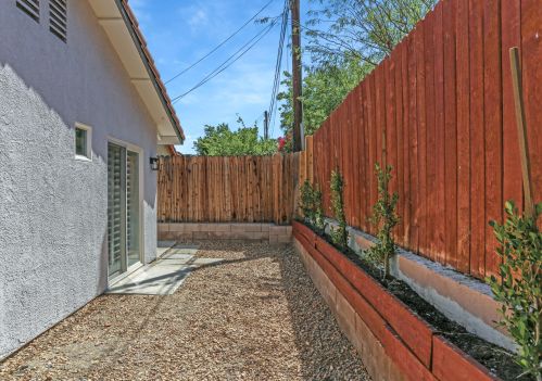 52655 Avenida Rubio, La Quinta CA  92253-3324 exterior