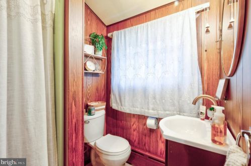 23334 Great Cove Rd, Mc Connellsburg PA  17233-8331 exterior