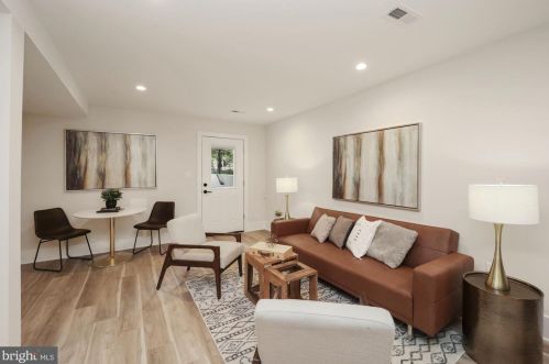 326 Taylor St, Washington DC  20017-1529 exterior