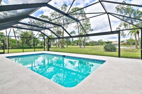 1940 Empress Ct, Naples, FL 34110-1004