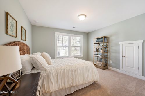 5 White Heron Dr, Beaufort SC  29907 exterior