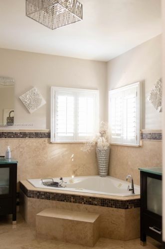 12785 22 St, Hollywood FL 33027-2615 exterior