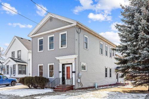 1413 Clark St, Manitowoc, WI 54220-5110