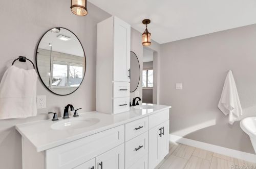 14418 Ellsworth Pl, Denver CO  80401-5324 exterior