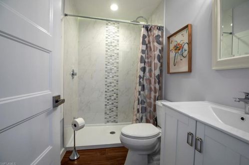 425 Countryside Dr, Naples FL  34104-6723 exterior