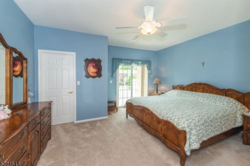 45 Windsor Dr, Lincoln Park NJ  07035-1700 exterior