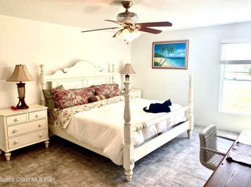 1135 17 Pl, Vero Beach FL 32960-3648 exterior