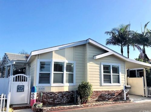 137 Liberty, Newport Beach CA  92660-6143 exterior