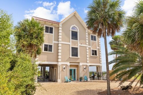 1716 Magnolia Rd, Saint George Island FL  32328-2203 exterior