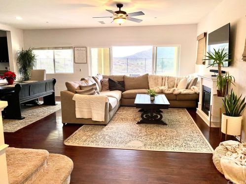 34149 Dianthus Ln, Lake Elsinore CA  92532-2983 exterior