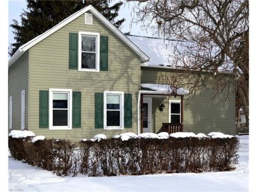 74 Hamilton St, Berea, OH 44017-2407