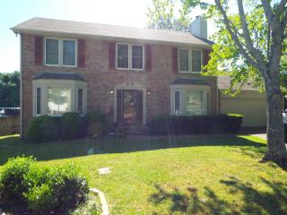 704 Cool Springs Ct, Franklin, TN 37064-5128