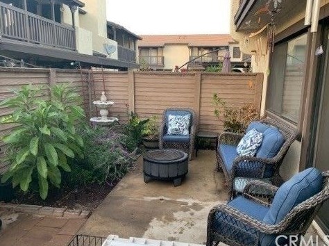 1115 Strawberry Ln, Glendora, CA 91740-6160