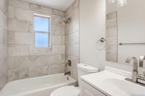 46 Xavier St, Denver CO  80219-1027 exterior