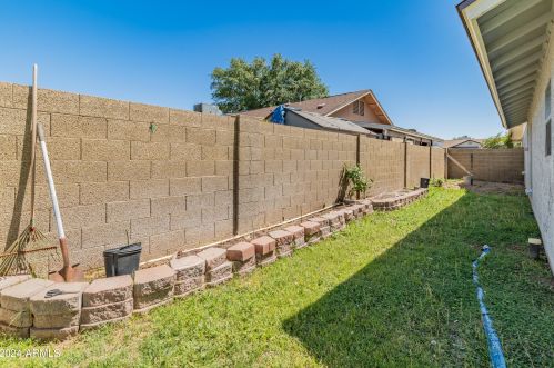 4746 Evans Dr, Glendale AZ  85306-4431 exterior