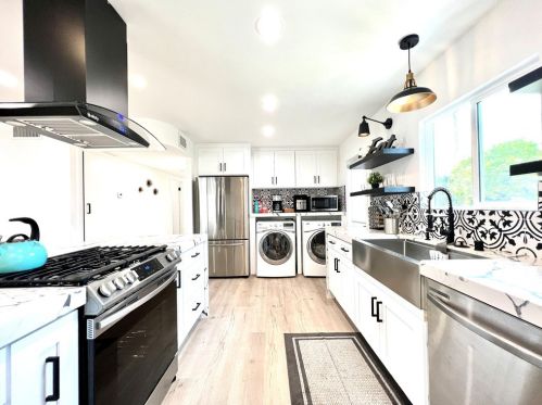 12252 Anzio St, Garden Grove CA  92840-4605 exterior