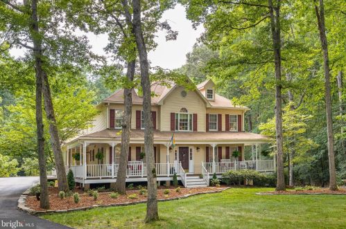 7748 Waterford Dr, Spotsylvania VA  22551-2200 exterior