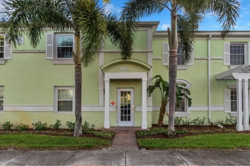 5266 Beach Dr, Saint Petersburg, FL 33705-4808