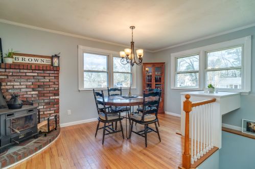 32 Damon Ave, Nashua NH  03064-1228 exterior