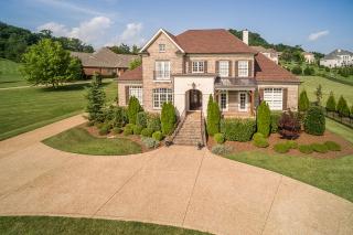 913 Sunset Ridge Dr, Franklin, TN 37069-4667