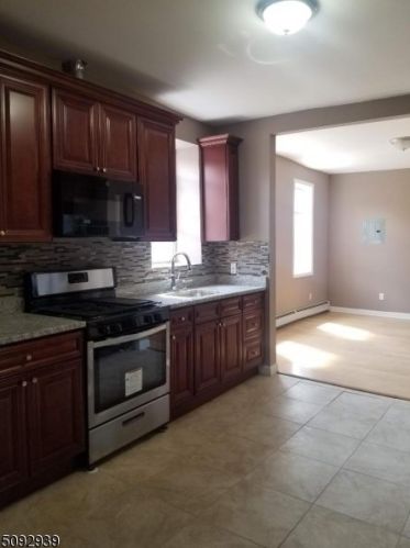 30 Grace St, Irvington NJ  07111-3507 exterior