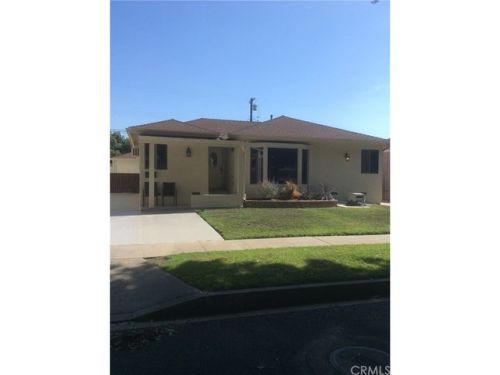 5538 Bellflower Blvd, Lakewood, CA 90713-1418