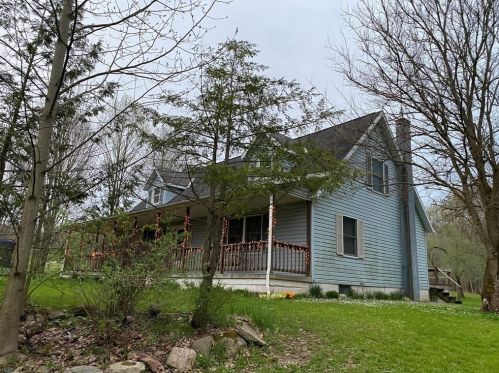 10403 Wing Rd, Conneautville, PA 16406-1913