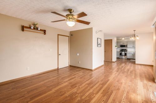 1616 Milington Way, Marysville OH  43040-9313 exterior