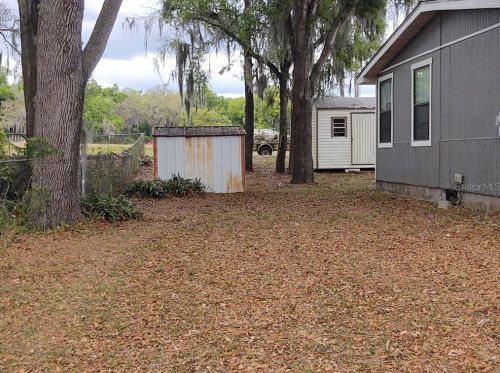 11575 129th Pl, Ocklawaha FL  32179-5066 exterior