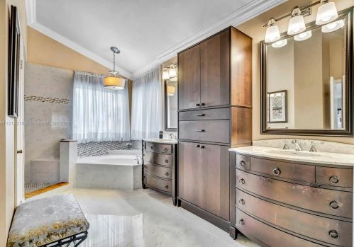 1122 195 Ave, Hollywood FL 33029-3272 exterior