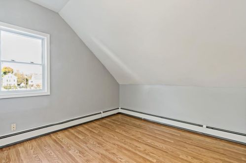 84 Preston St, Providence RI 02906-3816 exterior