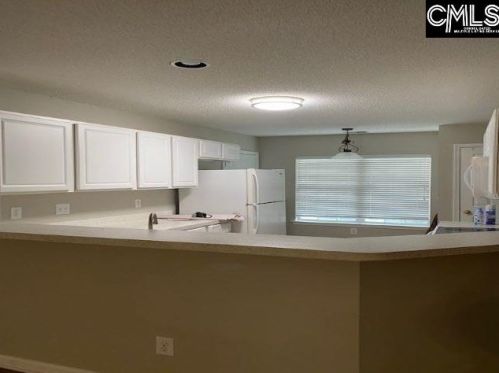 102 Rainwater Dr, Lexington SC  29072-3456 exterior