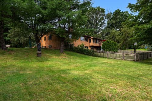 121 Ladd Hill Rd, Belmont NH  03220-3009 exterior