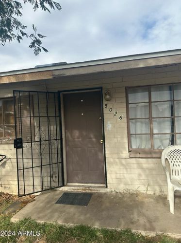 5026 Lamar Rd, Glendale, AZ 85301-3414