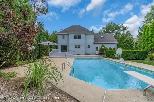 117 Frank Applegate Rd, Jackson Twp NJ  08527-2454 exterior